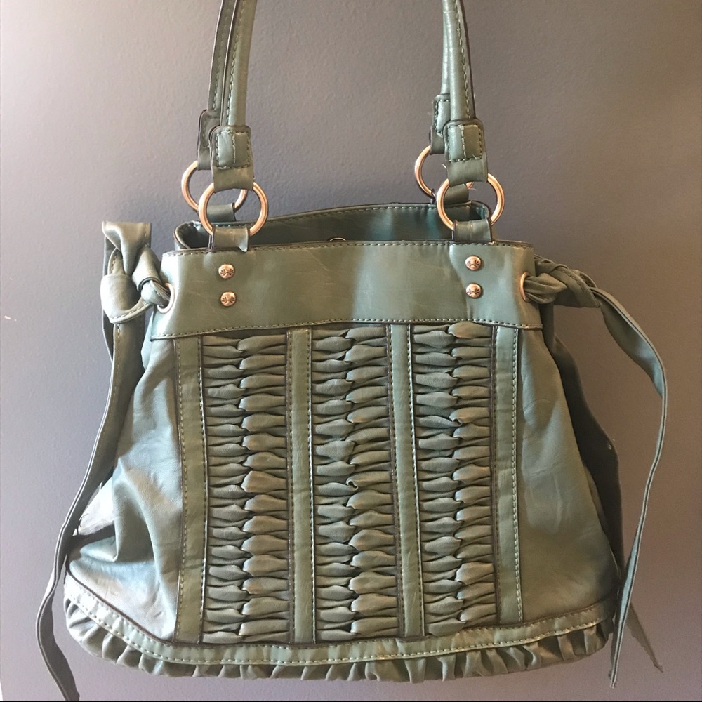 Shoulder bag